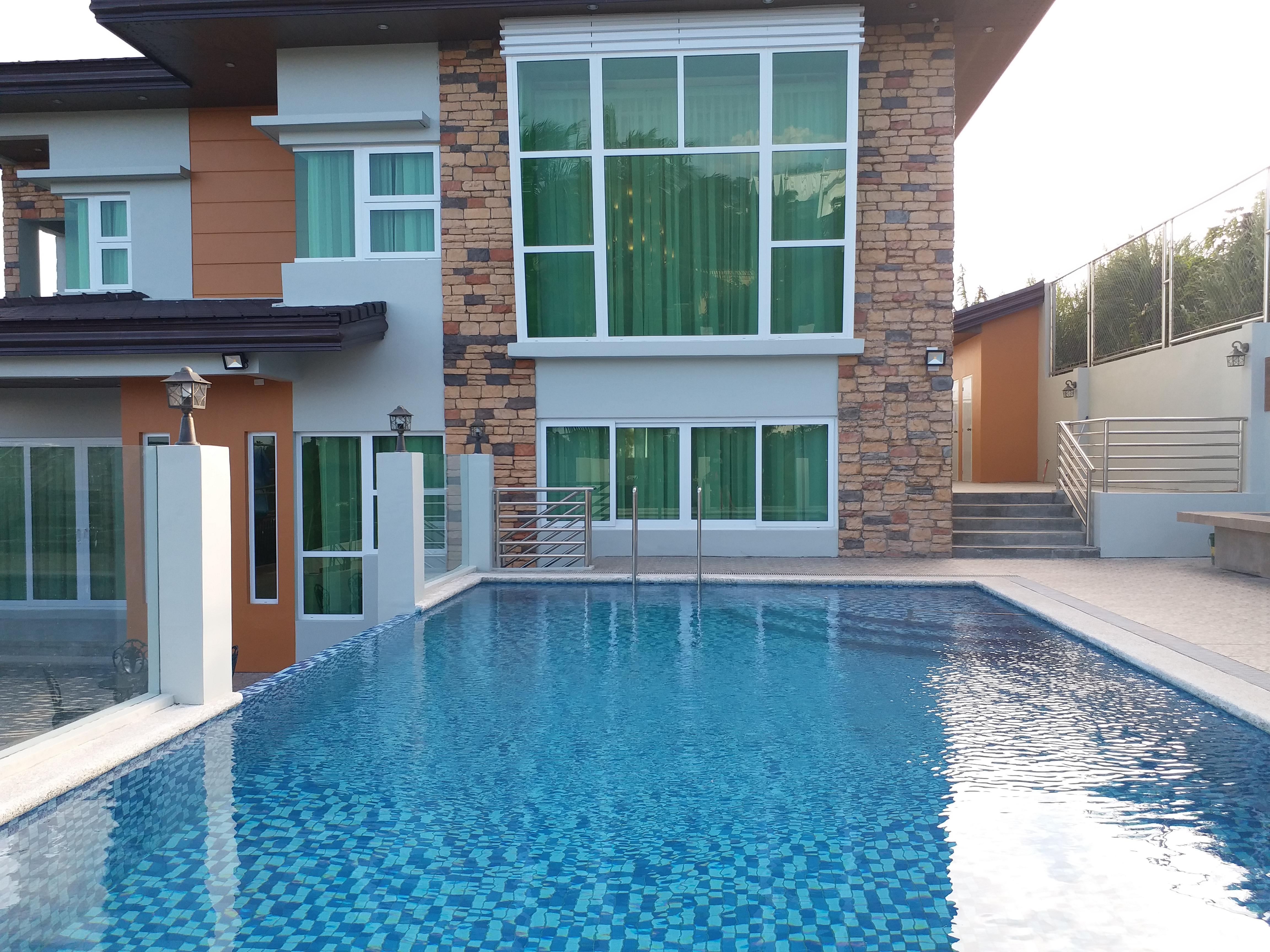 Lee Boutique Hotel Tagaytay Тагайтай Экстерьер фото