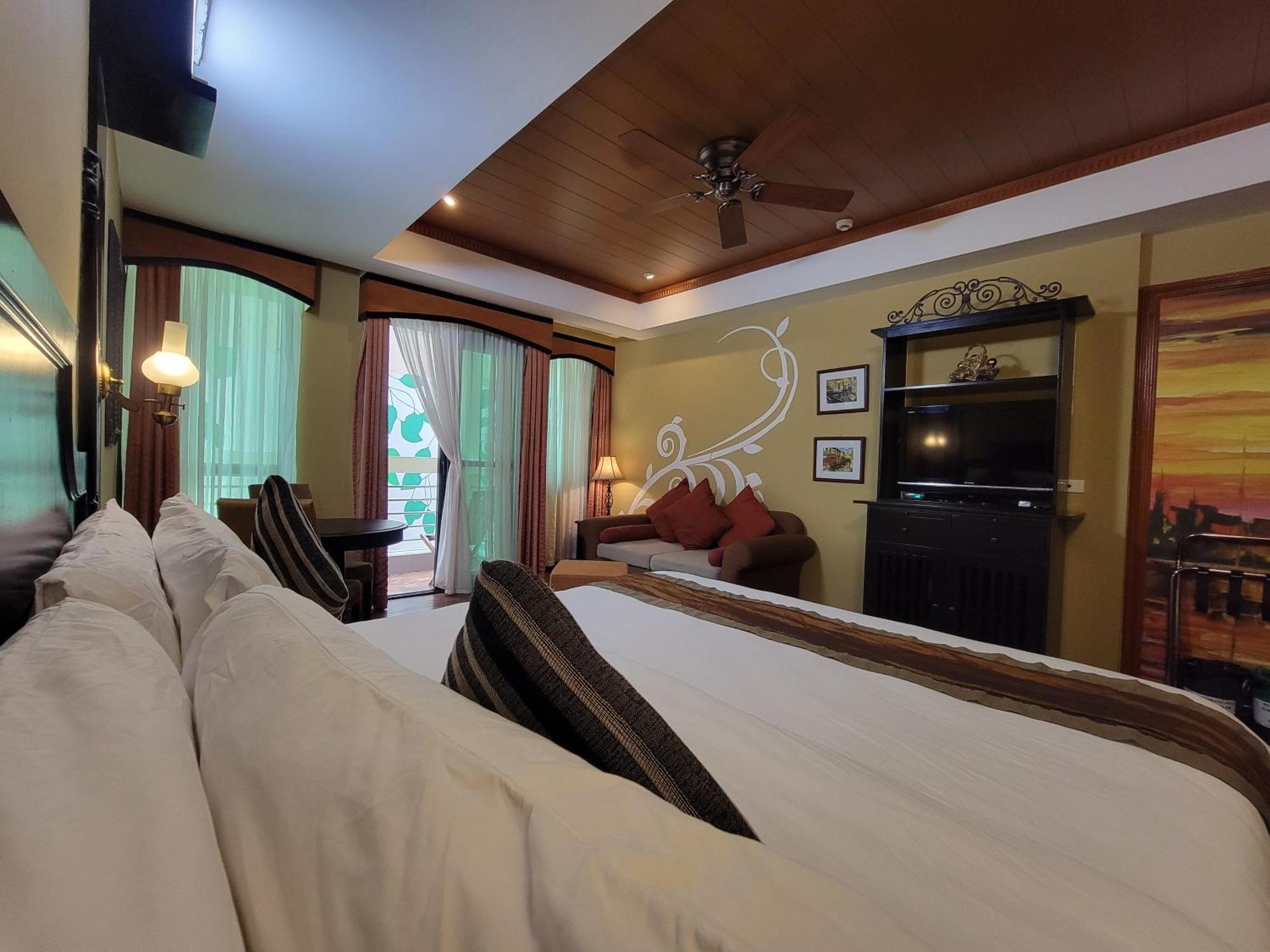 Lee Boutique Hotel Tagaytay Тагайтай Экстерьер фото
