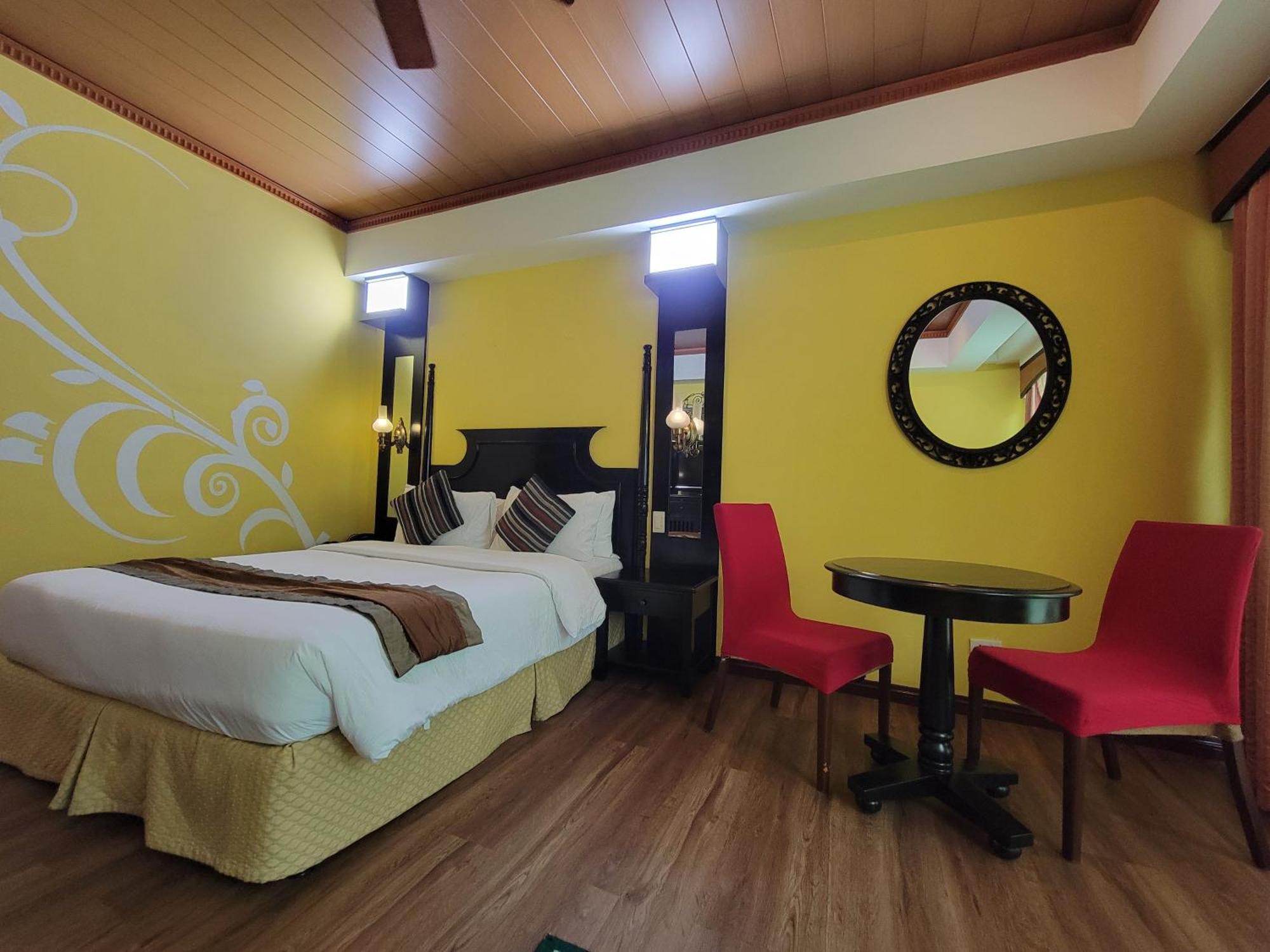 Lee Boutique Hotel Tagaytay Тагайтай Экстерьер фото